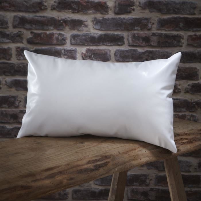 Coussin Skin 30x50 cm Chantilly pour 7€