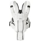 POUSSETTE  BABYBJÖRN Porte bébé Synergy Blanc