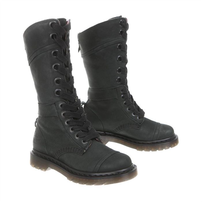 doc martens triumph 1914