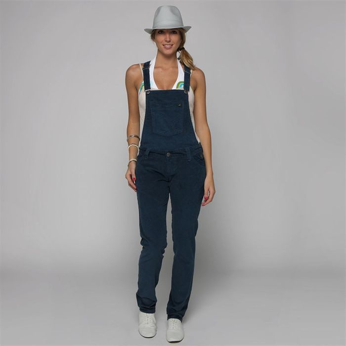 Femme - Salopette Short - Vert En Jean Denim Shorts Pour Femme Une salopette En jean femme est disponible sous de multiples teintes (Bleu, Noir, Gris) et matières (Jean, Coton). De nombreux articles n'attendent plus que vous dans la catégorie prêt à porter: des .
