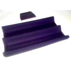 YOKO DESIGN Kit moule ? pain baguette violet