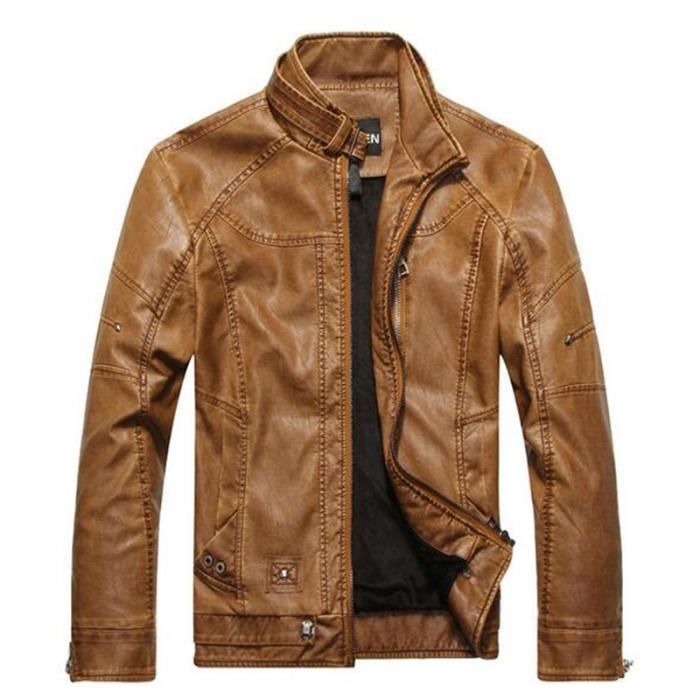 Plus qu’un simple vêtement, la veste de moto est devenue partie intégrante de la panoplie de tout motard qui se respecte. En effet, à part le protéger des intempéries, il sert quasiment de véritable armure qui sert à protéger le pilote des blessures et des brûlures en cas de chute.