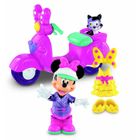 Le scooter de Minnie
