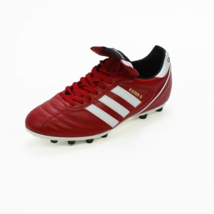 chaussures foot crampons moulés pas cher