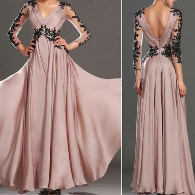 Longue section dentelle robe licou vcou d'une grande jupe. Achat