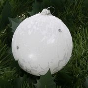 DÉCORATION DE NOËL 1 boule blanche de 10 cm filet