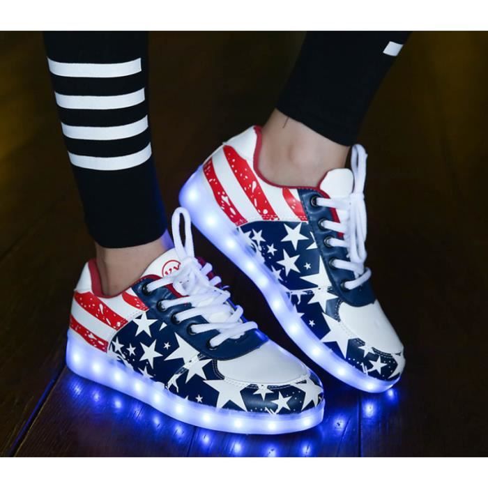 Chaussures à LED Rechargeables USB - Lumière Clignotante Couleur Changeante, Semelle Double Roulettes - 7