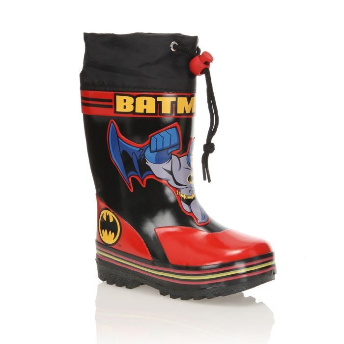 robe noir chaussure rouge