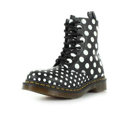 doc martens blanche et noir Transportation and Logistics Company News
