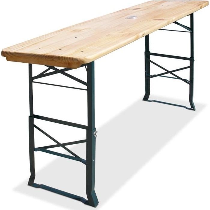 hauteur une table en bois