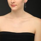 BOUCLES D'OREILLES NACRE DE PERLE Boucles d'Oreilles Femme