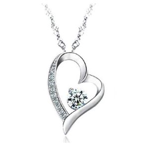 CHAINE DE COU SEULE COLLIER COEUR ETOILE CRISTAL ,SWAROVSKY ELEMENTS