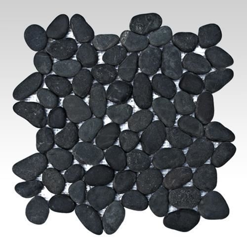 Dalle de Galet Noirs de 32x32 cm en pierre naturelle. Produit vendu au