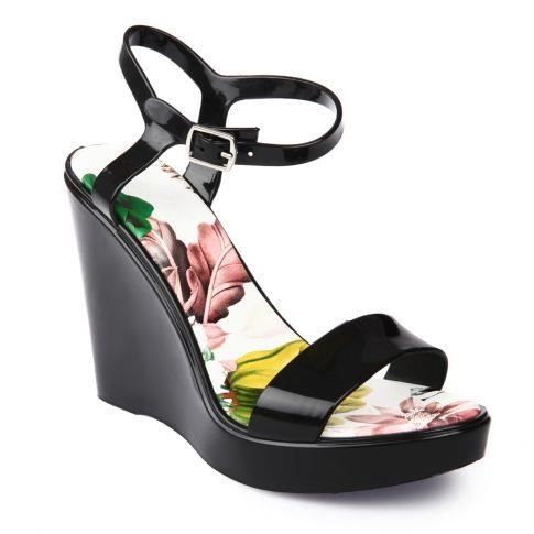 sandales femme plastique