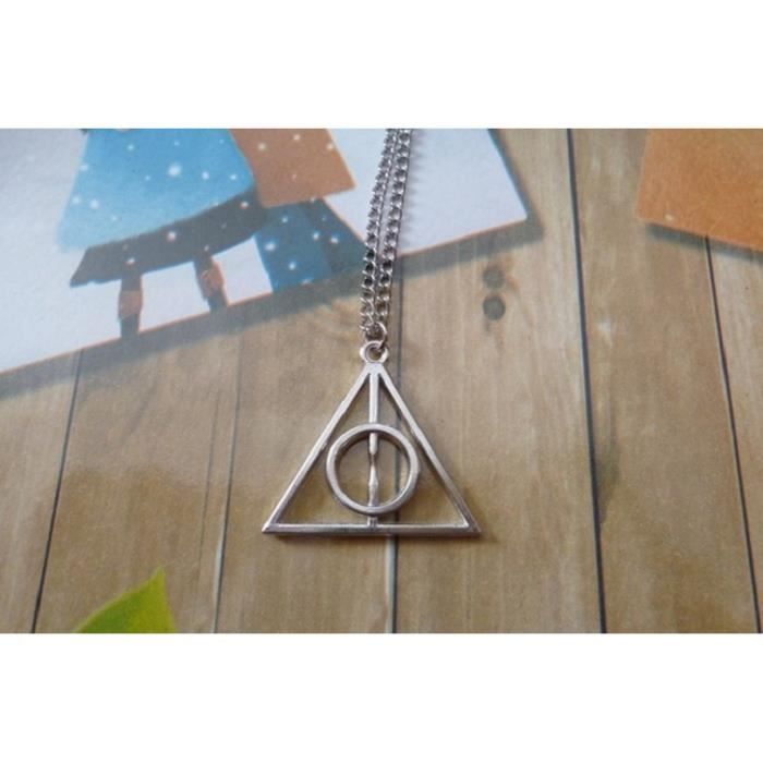 collier Harry Potter Triangle Relique de la mort Achat / Vente