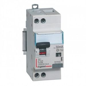 LEGRAND Disjoncteur différentiel DX? 4500 vis/vis U+N 230V 10A type HPI 30mA 6KA courbe C 2 modules