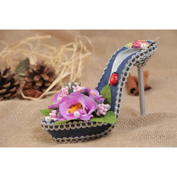 chaussure fila avec des fleurs