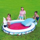 PISCINE GONFLABLE  Piscine Mickey avec toboggan et jet d'eau