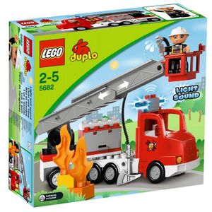 Duplo Lego Ville 5682 AU FEU ! Conduis le camion des pompiers vers