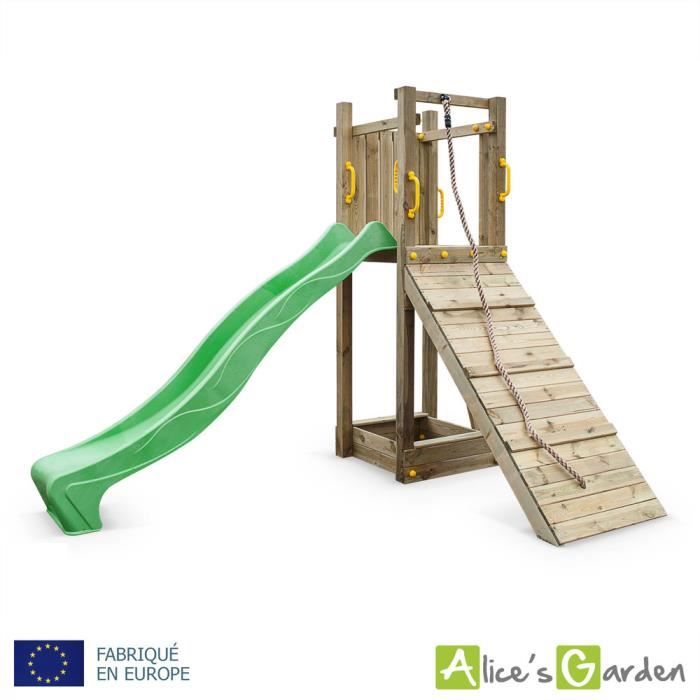 Aire de jeux en bois Suez plateforme avec toboggan, bac à sable, rampe