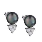 BOUCLE D OREILLE NACRE DE PERLE Boucles d'Oreilles