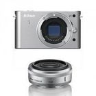 REFLEX Appareil photo hybride NIKON 1 J1 SILVER + 10mm
