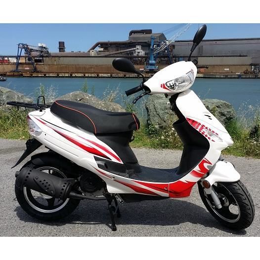 SCOOTER NEUF GRANDES ROUES MOTEUR 4 TEMPS BLANC Achat / Vente scooter SCOOTER NEUF GRANDES