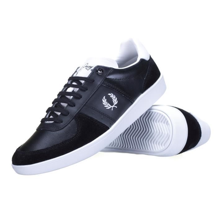 Fred Perry Trentham Leather Suede B4  . Basket FRED PERRY