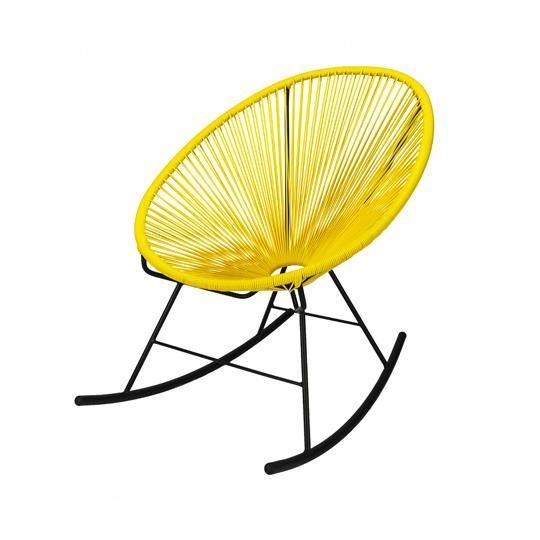 Ce fauteuil Acapulco rocking chair jaune à la fois vintage et