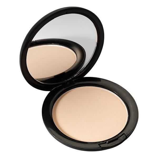 Le masque pour la personne des boutons avec le miel et koritsej pour