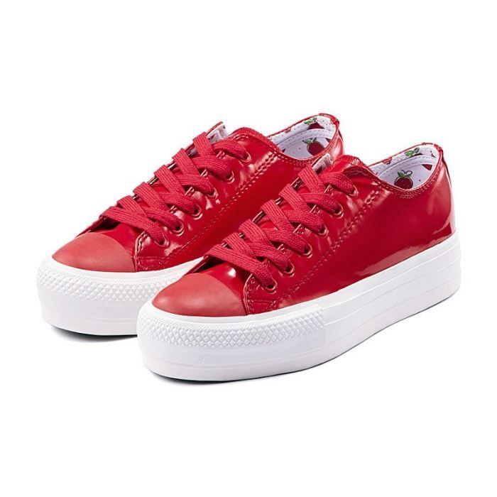 basket compensée rouge