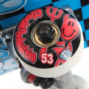 WORLD INDUSTRIES Skateboard Complet Checker Willy