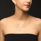 PARURES NACRE DE PERLE Parure Femme