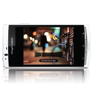 Sony Ericsson XPERIA ARC S Blanc