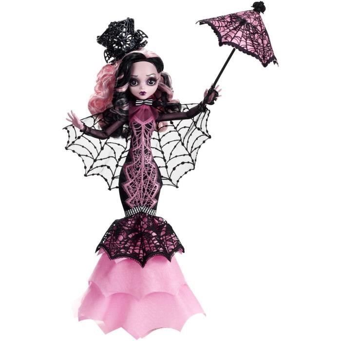 poupée draculaura