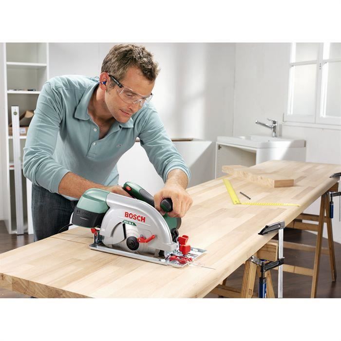 Scie circulaire filaire Bosch - PKS 66 A