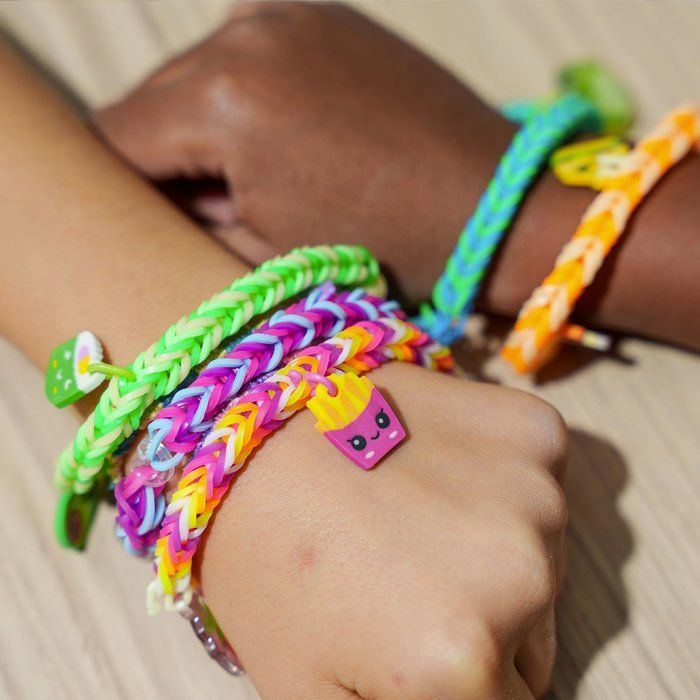 Image secondaire de Kit de Création de Bracelets d'Amitié Rainbow Loom - 648 Pièces pour 20 Projets DIY