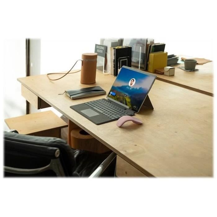Tablette MICROSOFT Pro X - 13 - Microsoft SQ2 - 16 Go RAM - 256 Go SSD - 4G LTE-A Pro - Noir