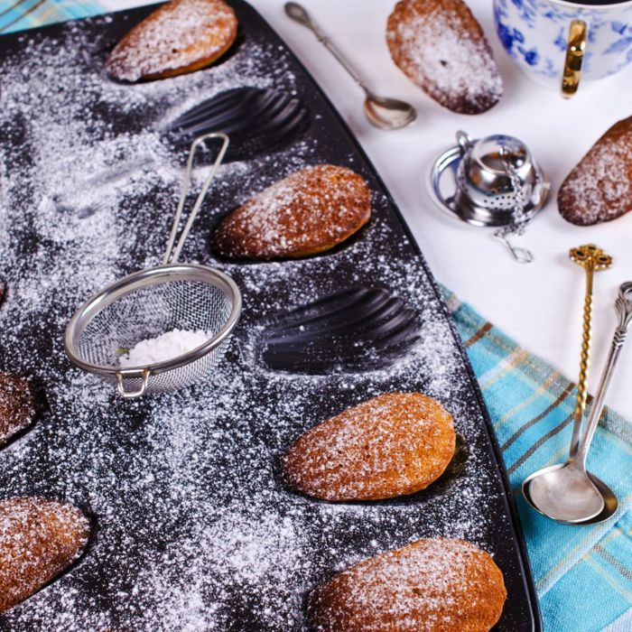 Image secondaire de Lot de 2 moules a madeleines 12 empreintes - ZENKER - Spécial Countries