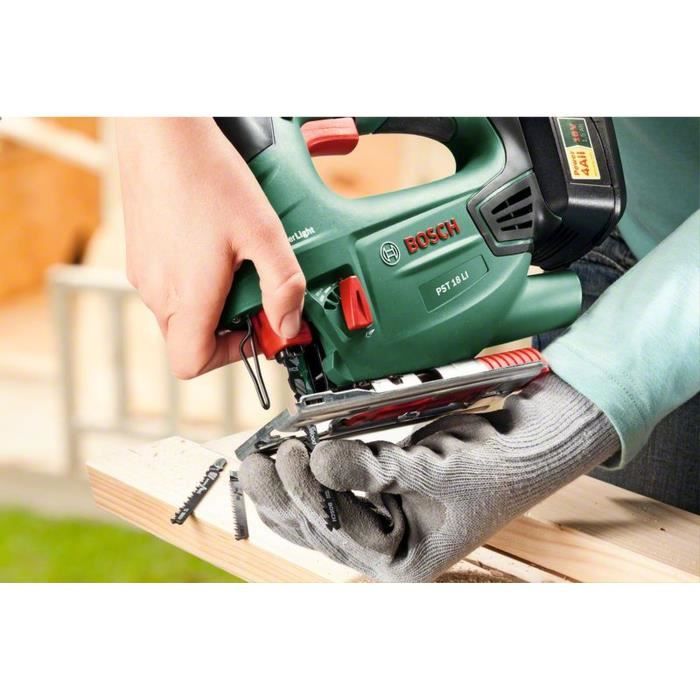 BOSCH Scie sauteuse 18V Lithium PST 18 LI