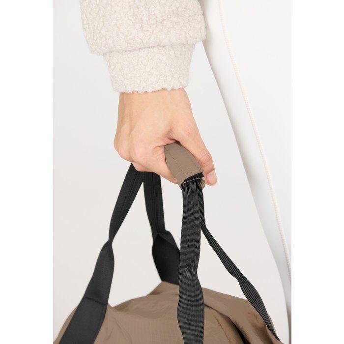 Image secondaire de Sac de Sport Kimberly Beige - ATHLECIA, Élégance et Fonctionnalité