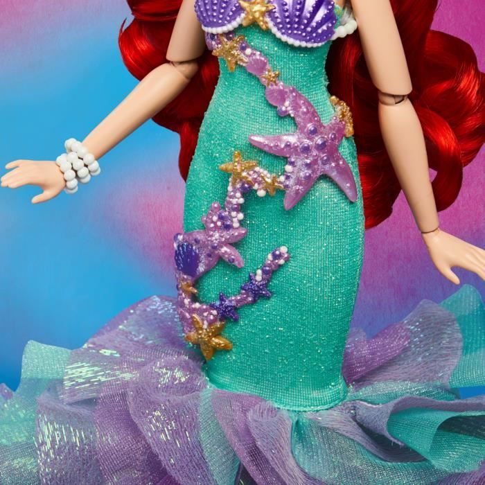 Disney Princesses Style Series poupée mannequin Ariel, collection Deluxe avec accessoires, jouet Disney, des 6 ans