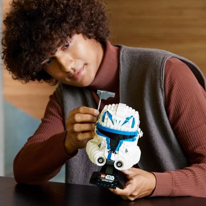LEGO Star Wars 75349 Le Casque du Capitaine Rex, Maquette a Construire pour Adultes