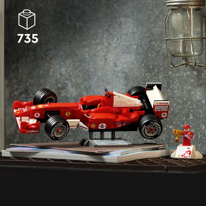 Image secondaire de Maquette LEGO Icons Ferrari F2004 et Michael Schumacher - Voiture F1 pour Adultes