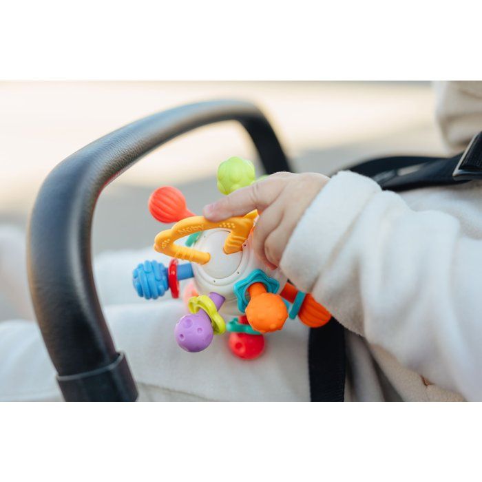 Image secondaire de Anneau de dentition Twist Ball NUBY - Multicolore avec hochet