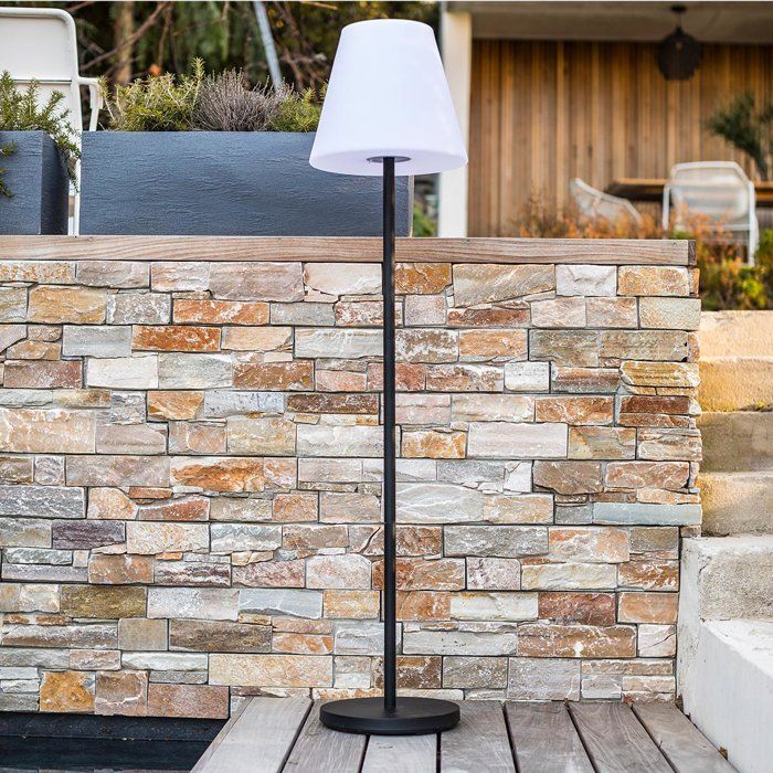 Image secondaire de Lampadaire Solaire LED Standy Solar 150 - Design Moderne et Dimmable