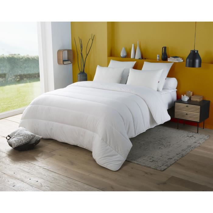 Image secondaire de DODO - Couette extra chaude - NUITS DE REVE - 220 x 240 cm - 400gr/m² - Blanc