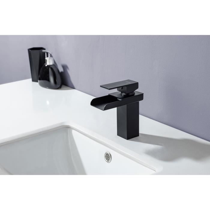 Mitigeur pour vasque et lavabo - Mécanique - Noir mat - OCEANIC - En cascade - En laiton