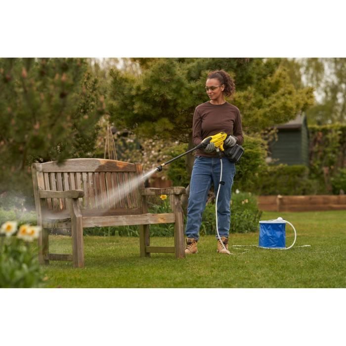 Image secondaire de Nettoyeur Haute Pression Stanley Fatmax 24 Bars 18V avec Buse 5 en 1