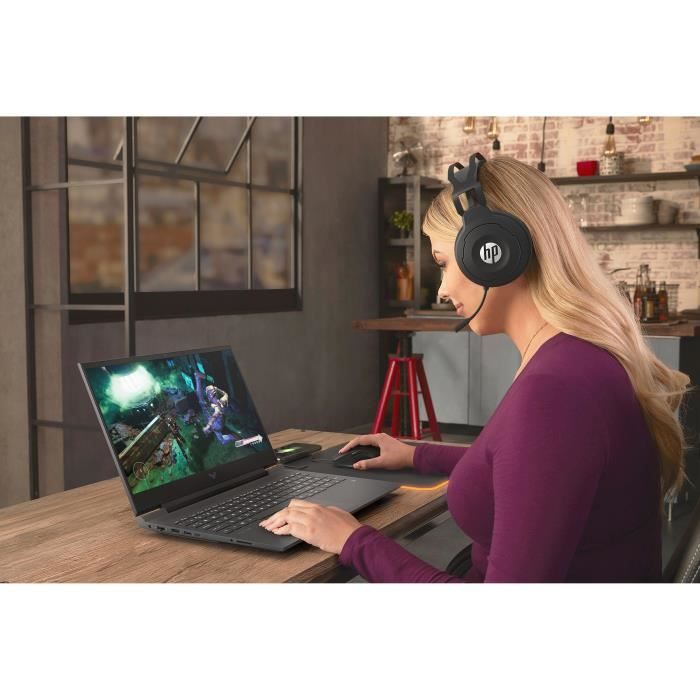 PC Portable Gamer HP VICTUS 16-d0206nf - 16.1 FHD - Intel Core i5-11400H - RAM 16 Go - 512 Go SSD - RTX 3060 - W10 - AZERTY - Noir